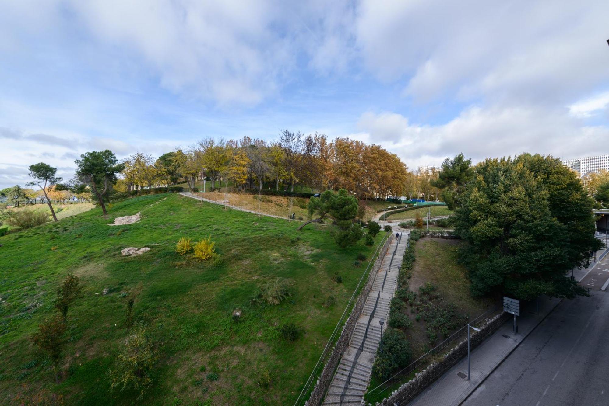 Апартаменты Amplio Piso En Madrid Centro Con Vistas Al Templo De Debod Экстерьер фото